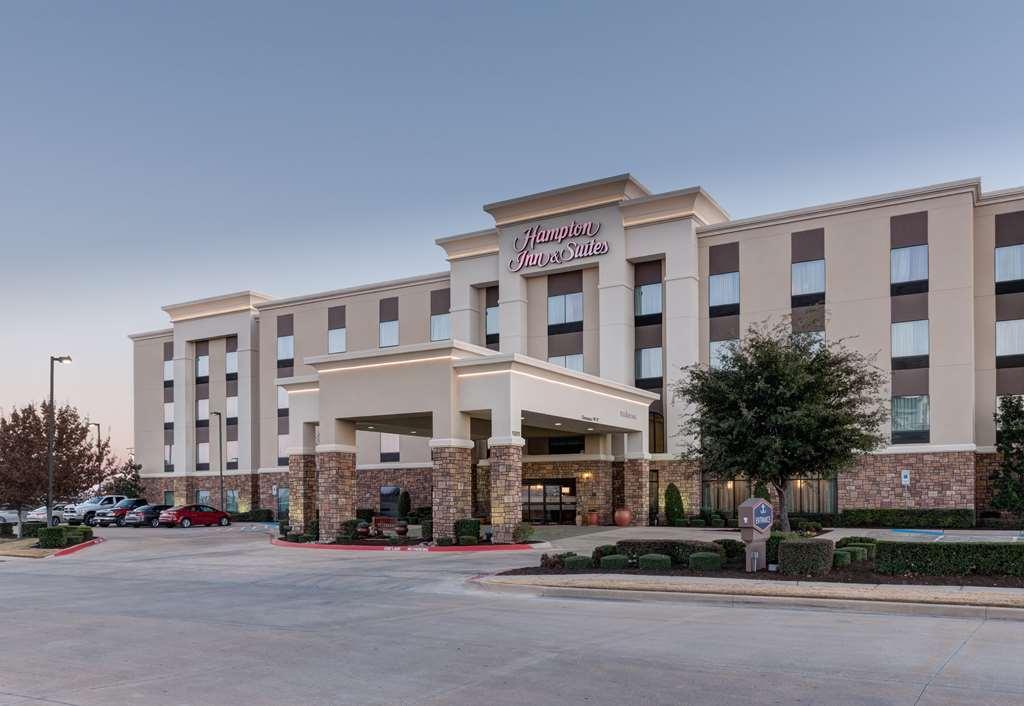 Hampton Inn & Suites Ft Worth-Burleson Bagian luar foto