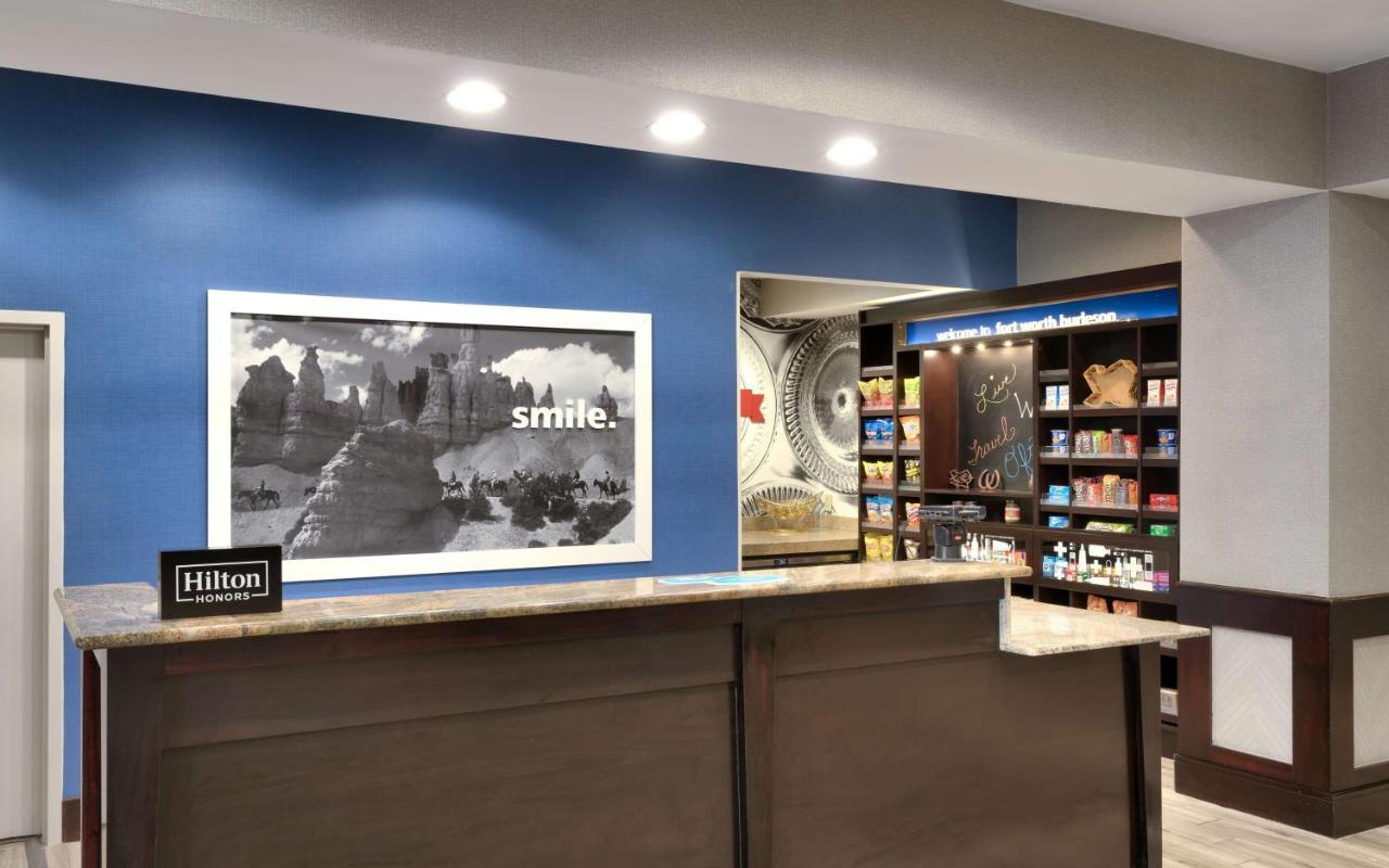 Hampton Inn & Suites Ft Worth-Burleson Bagian luar foto