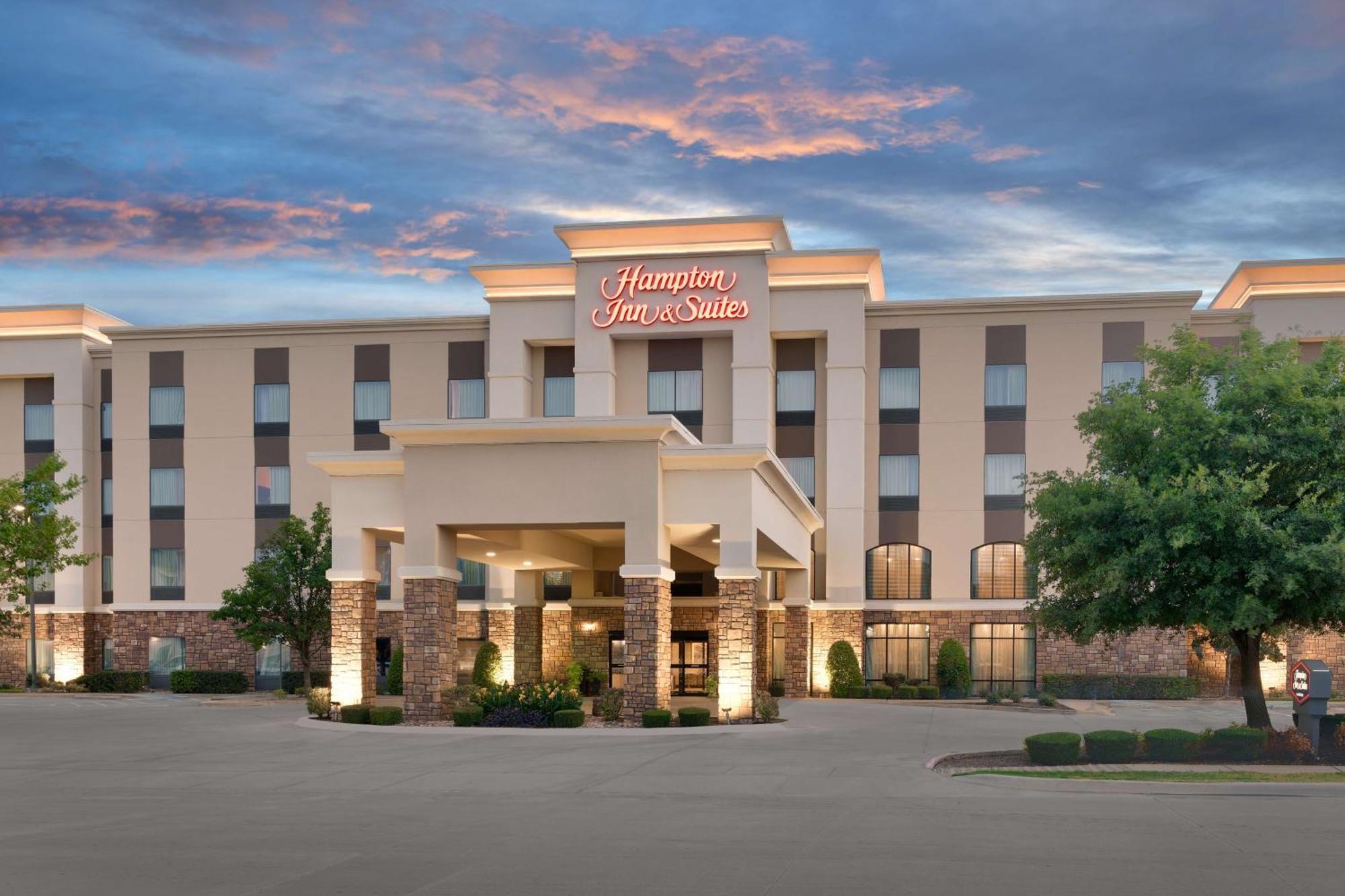 Hampton Inn & Suites Ft Worth-Burleson Bagian luar foto